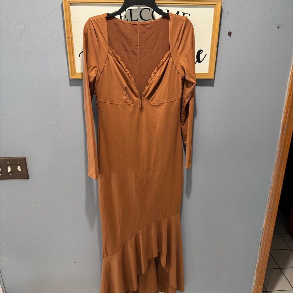 Long Sleeve Rust Brown Maxi Dress with V-Neck